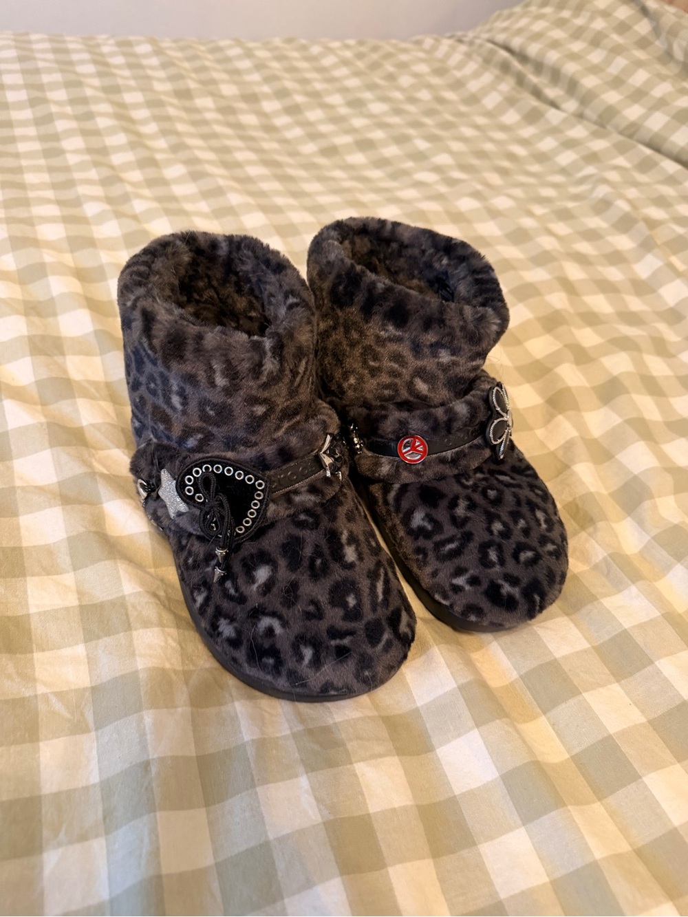 Crocs Plush Leopard-Print Boots